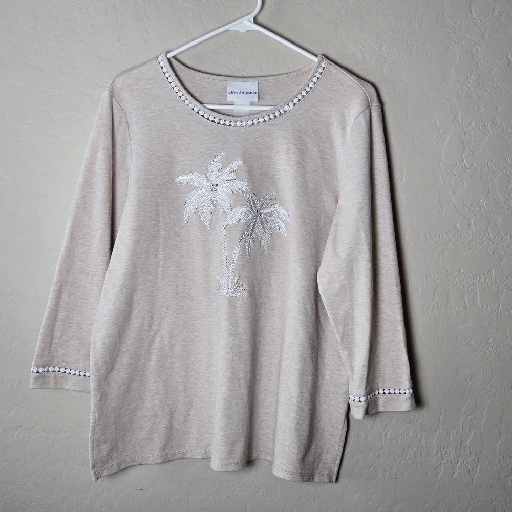Alfred Dunner Top Size M Palm Tree  Embroidered Crochet Lace Trim Coastal